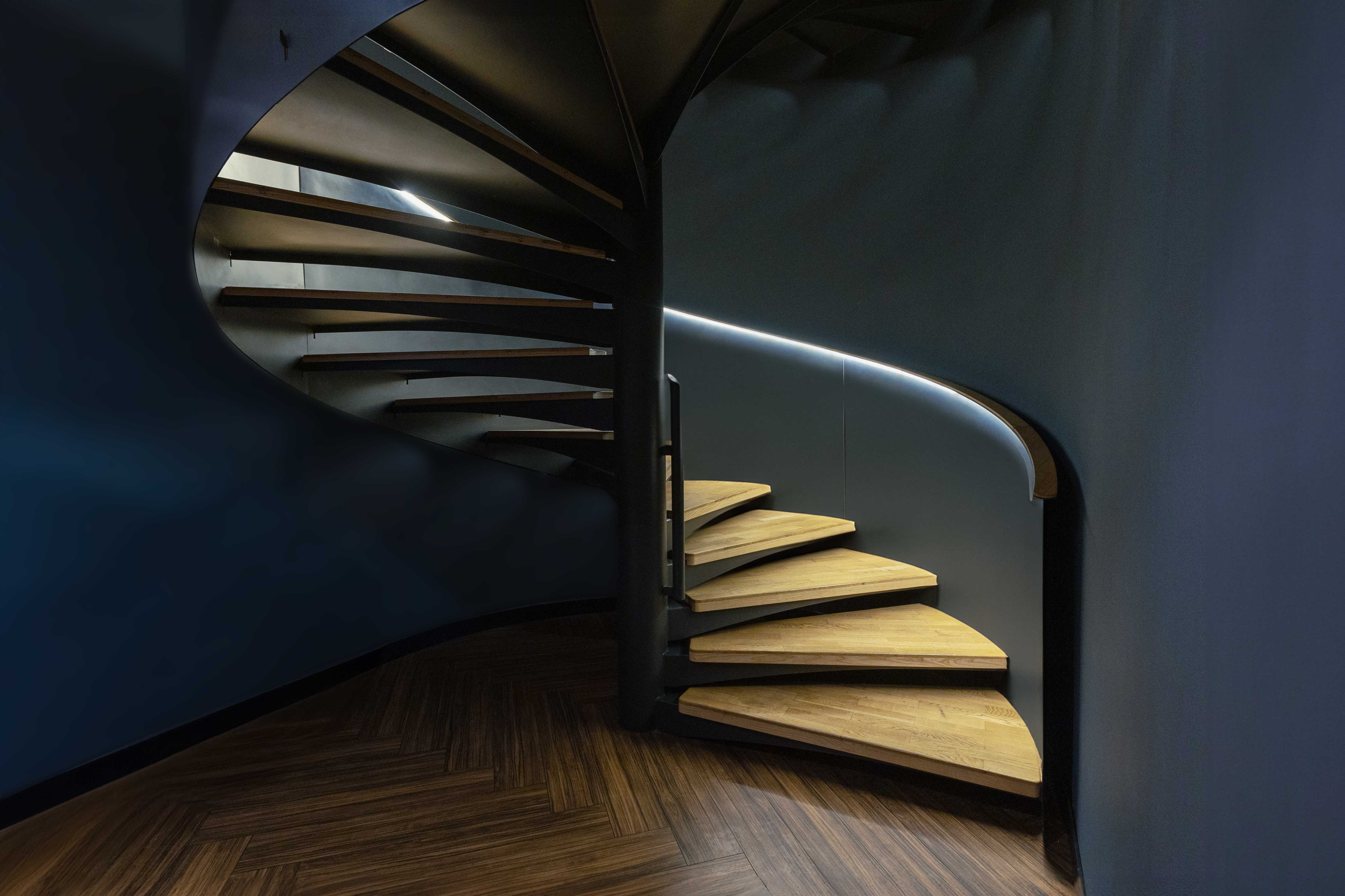 Round Staircase · Pilləkənlər - IDEA.AZ